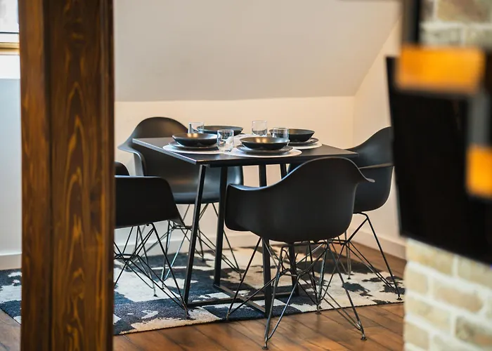 Promenada * 兹拉蒂博尔